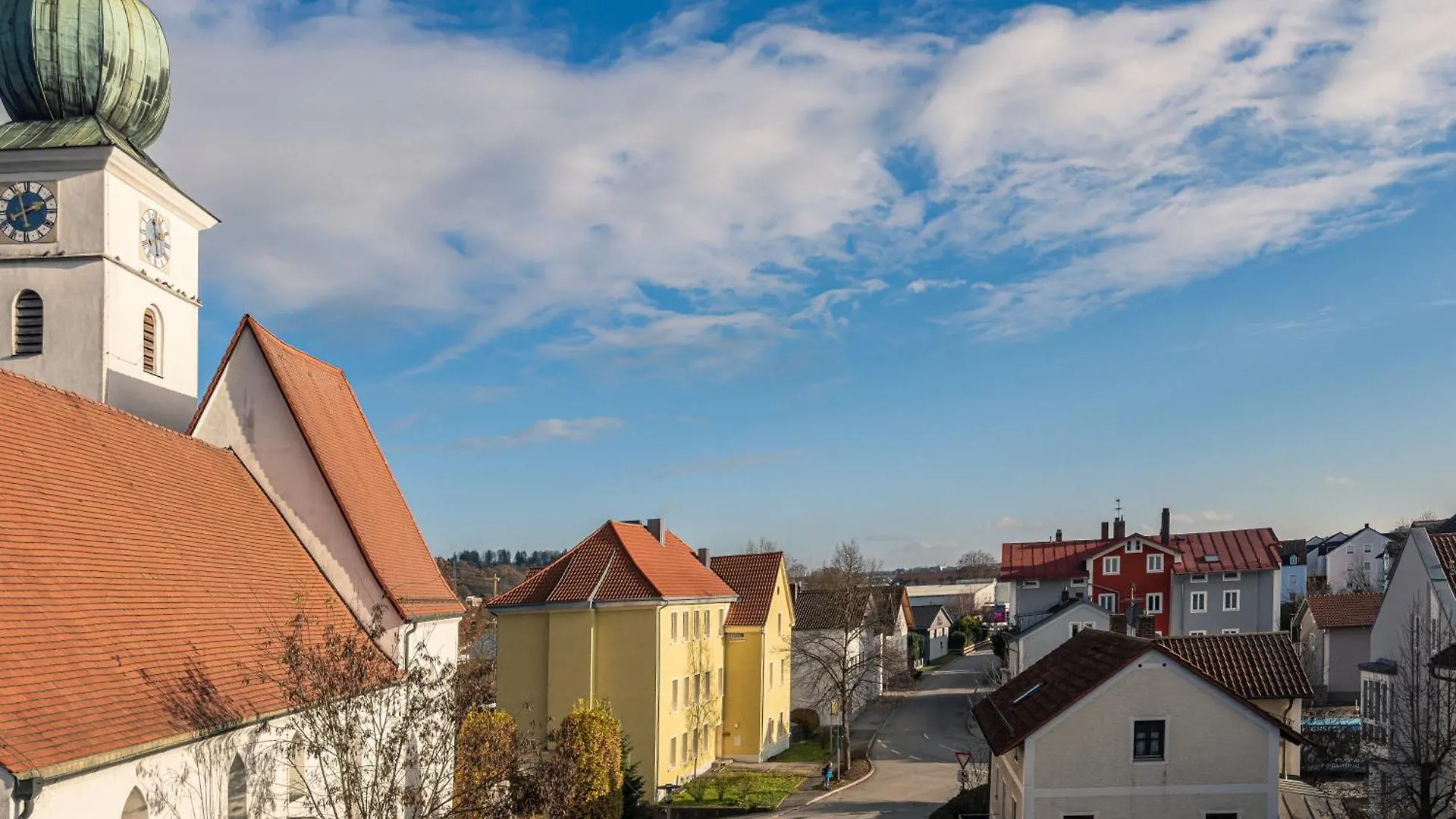 Daire Crest - Riverside Studios Mit Parken I Kueche I Regendusche Passau Almanya